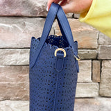 Harbor Noir Scallop Crossbody - The Pink Pineapple 850