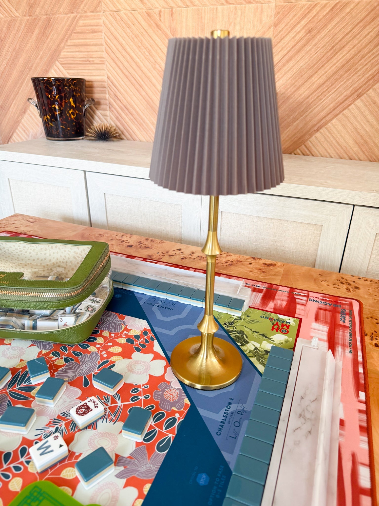 Harlow Brass Table Lamp - The Pink Pineapple 850