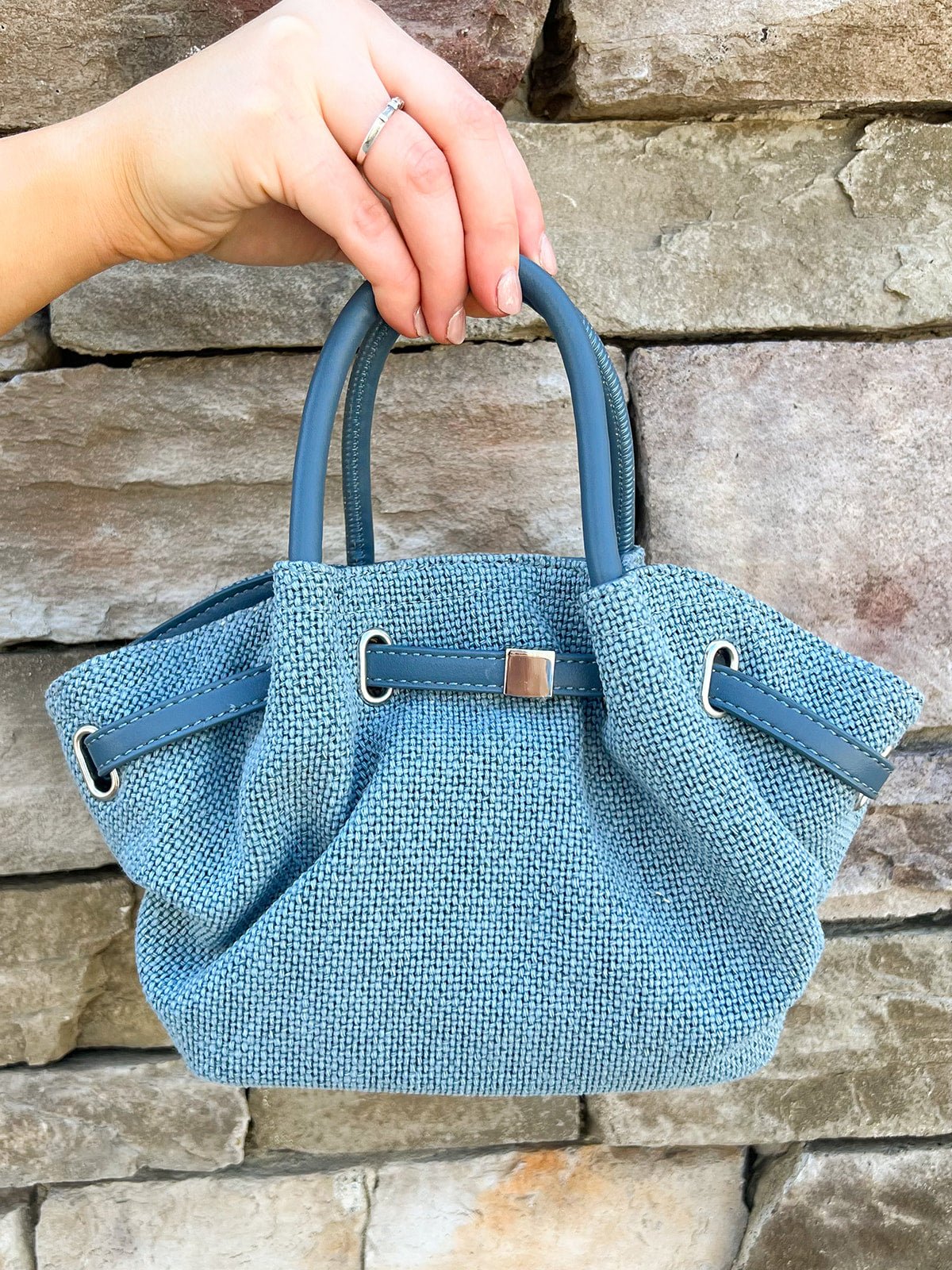 Harper Denim Crossbody Bag - The Pink Pineapple 850