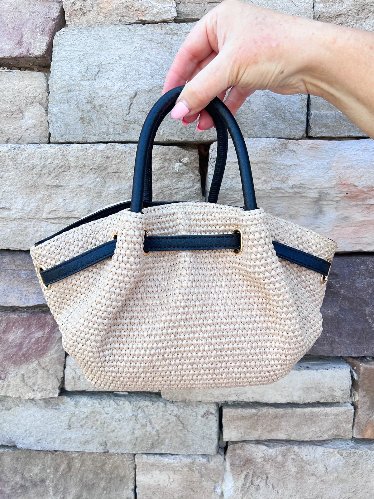 Harper Woven Crossbody Bag - The Pink Pineapple 850