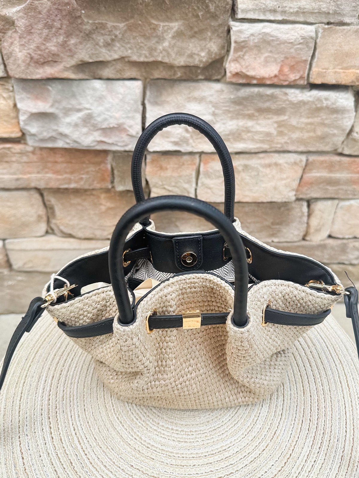 Harper Woven Crossbody Bag - The Pink Pineapple 850