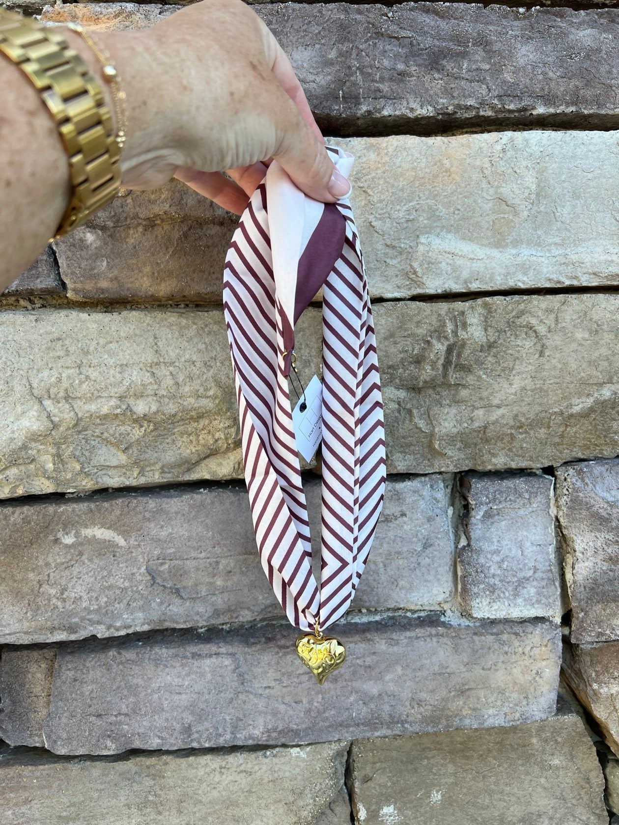 [Hart Designs] Sweet Spirit Scarf Necklace in Garnet & Cream - The Pink Pineapple 850