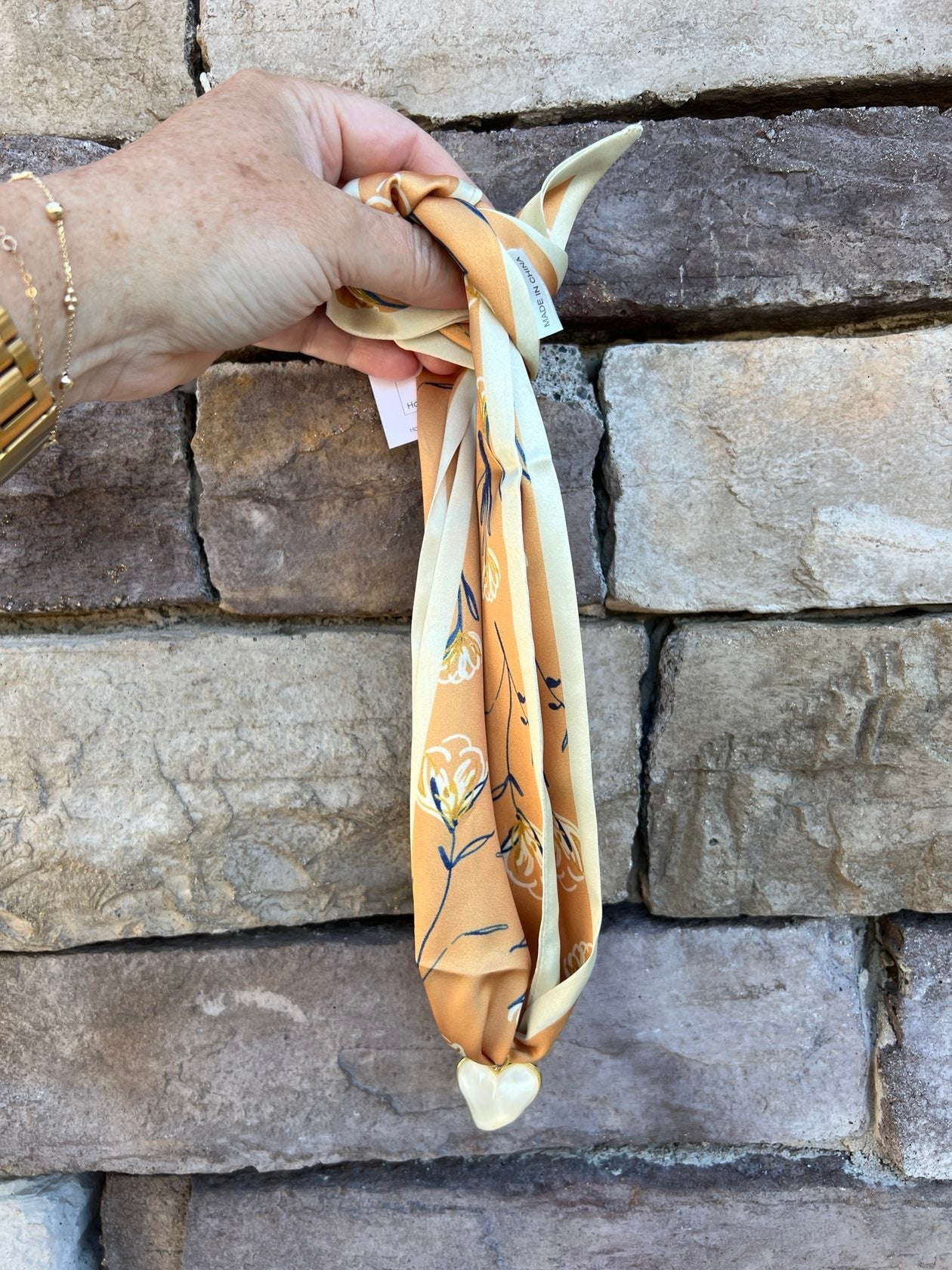 [Hart Designs] The Autumn Heart Scarf Necklace - The Pink Pineapple 850