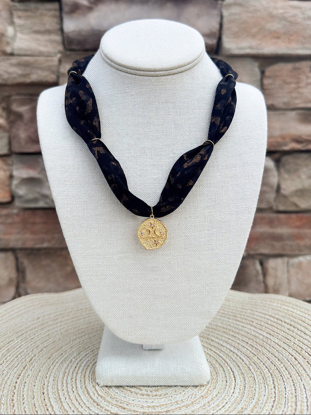 [Hart Designs] The Celestial Noir Scarf Necklace - The Pink Pineapple 850