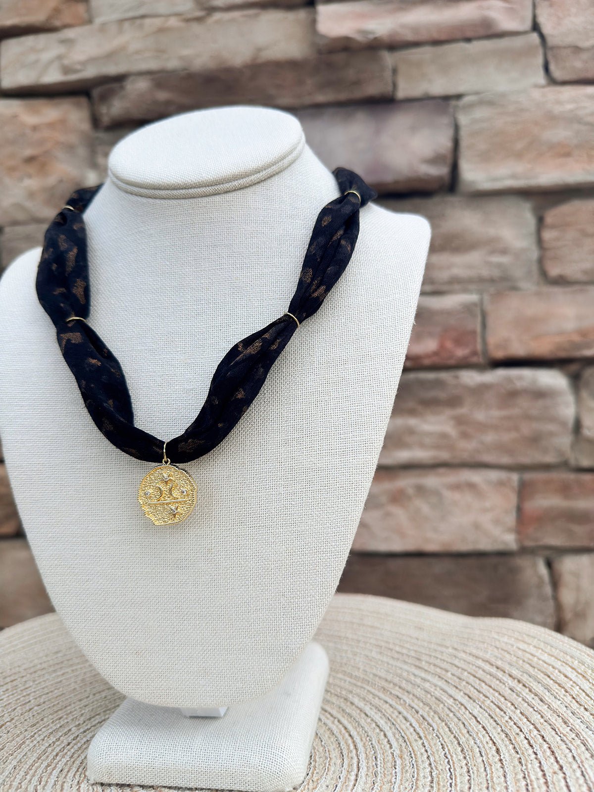 [Hart Designs] The Celestial Noir Scarf Necklace - The Pink Pineapple 850