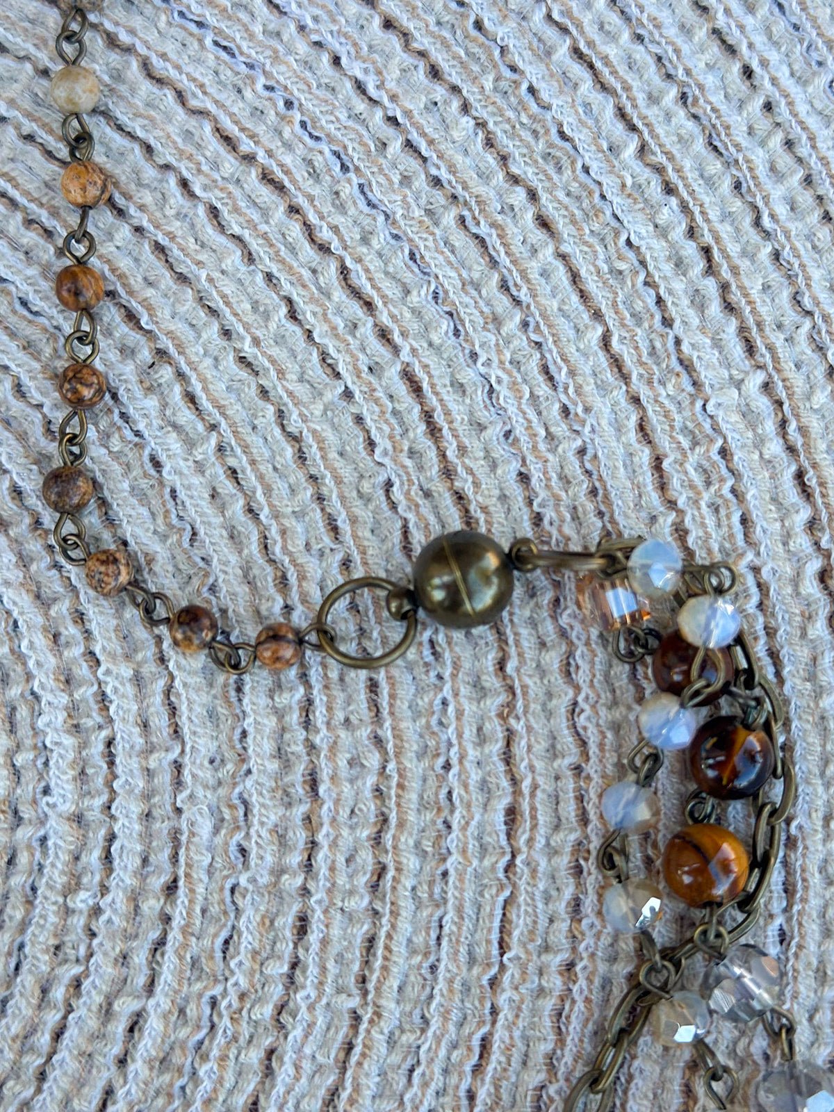 Heidi Necklace - The Pink Pineapple 850