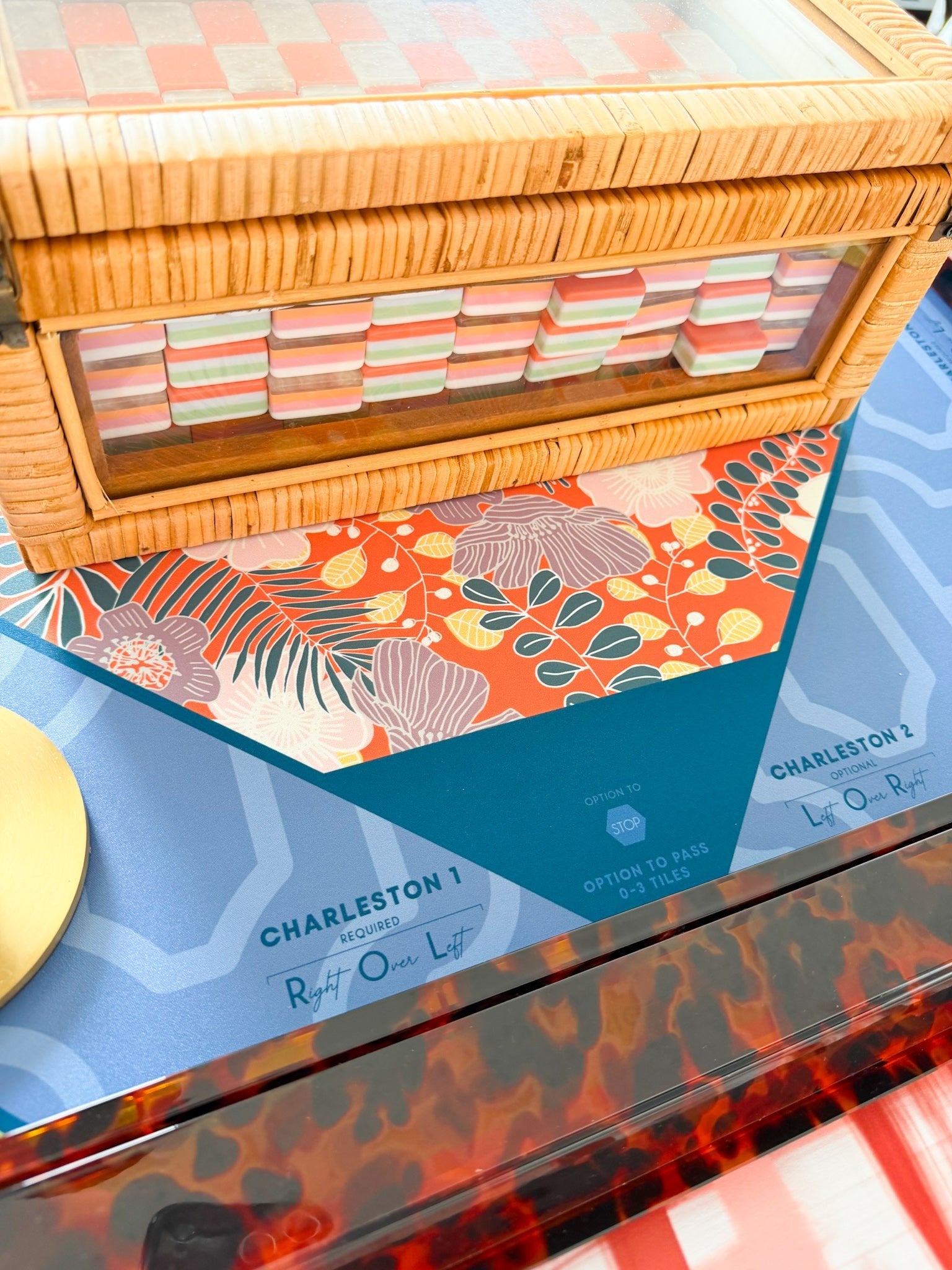 Heirloom Rattan Mahjong Storage Case - The Pink Pineapple 850