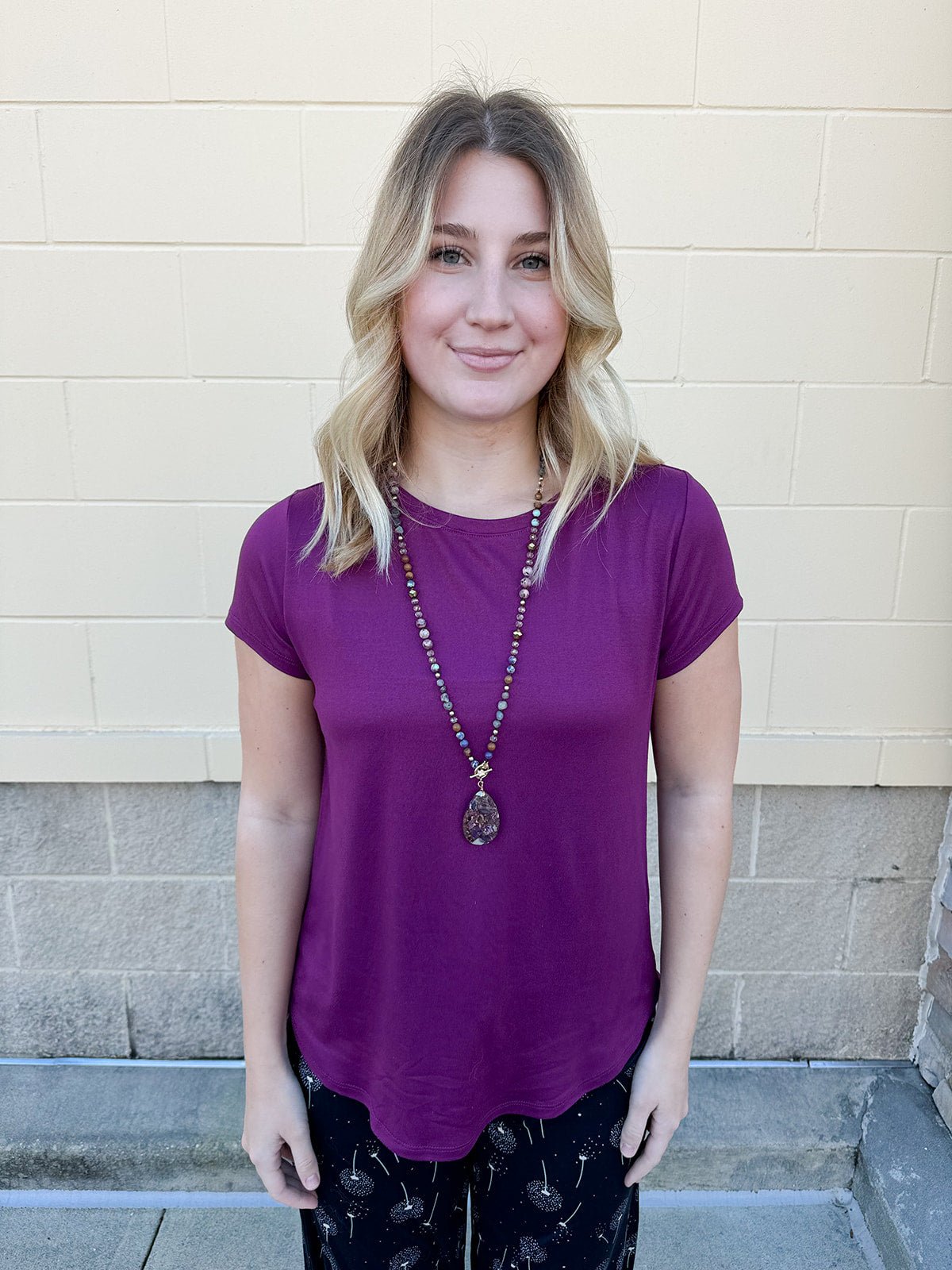 Hello Mello Dream Tee in Fuchsia - The Pink Pineapple 850