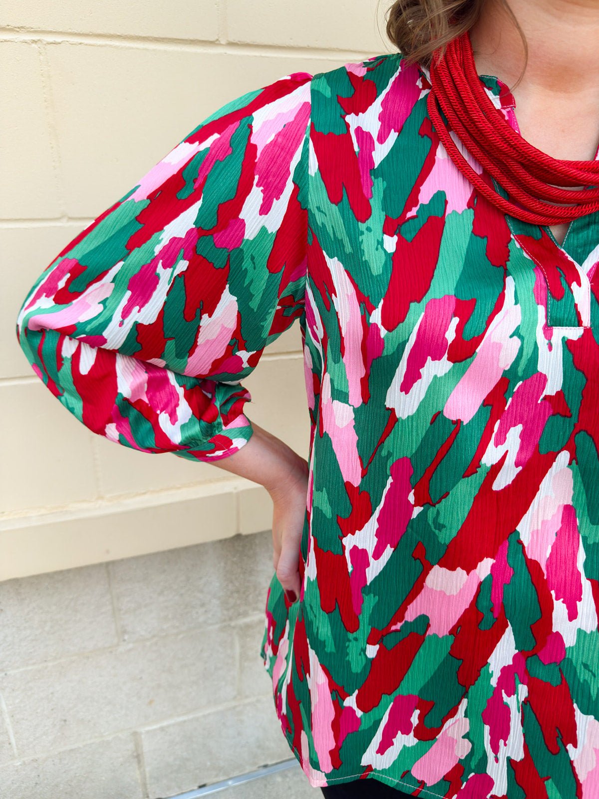 Holiday Bloom Abstract Top - The Pink Pineapple 850