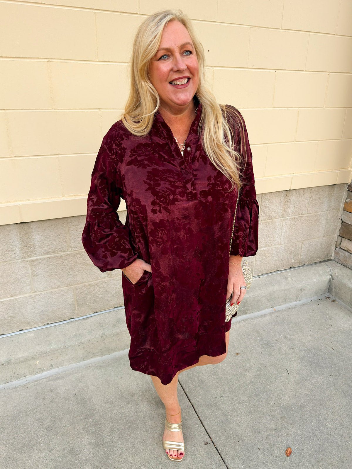 Holly & Hearth Velvet Mini Dress - The Pink Pineapple 850