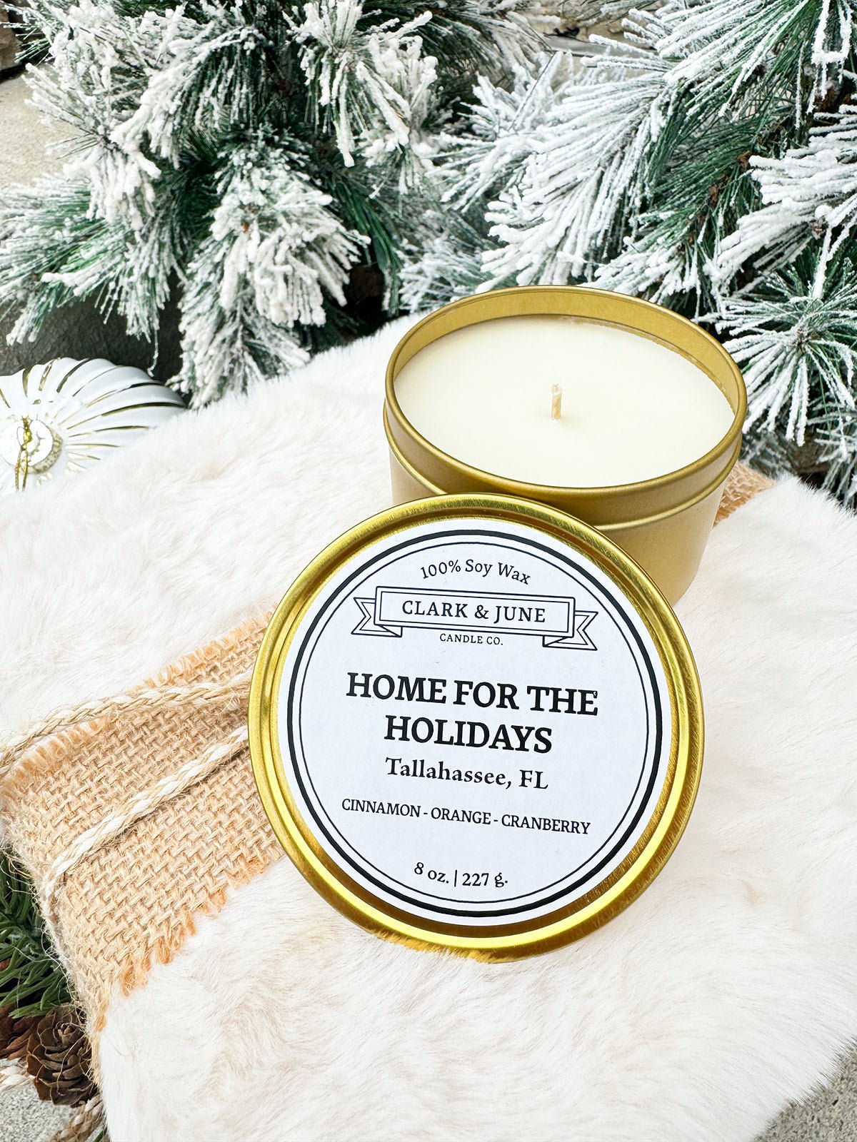 Home For The Holidays Tin Candle - The Pink Pineapple 850