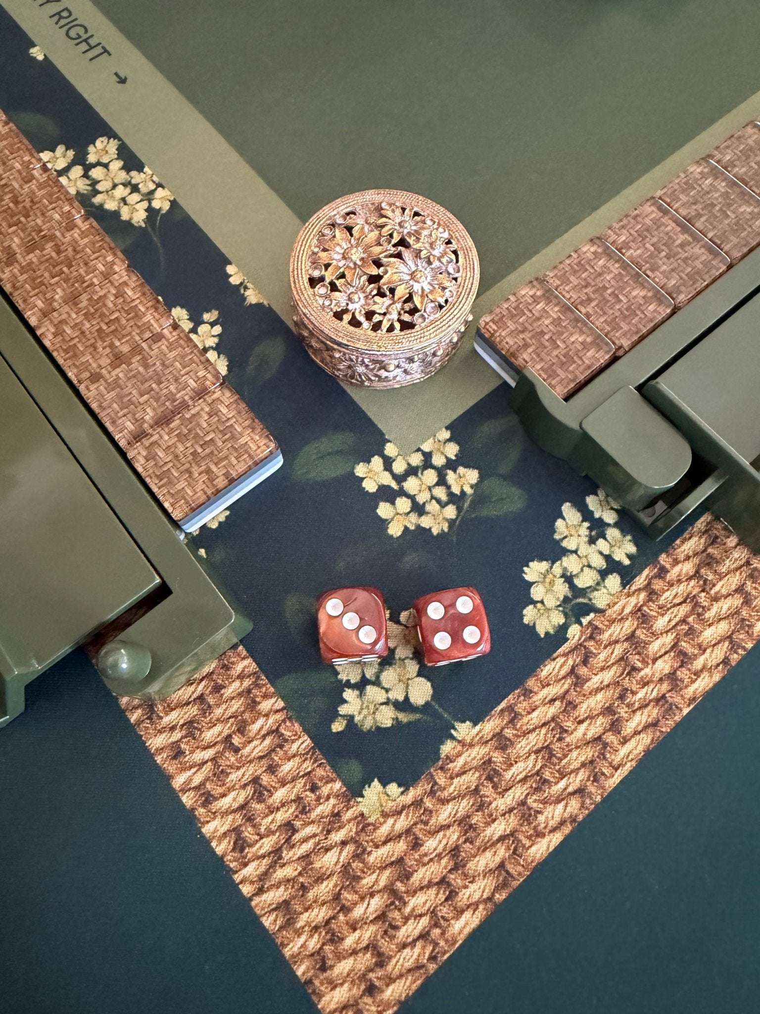 Honey Weave x Osmanthus Luxury Tablescape - The Pink Pineapple 850