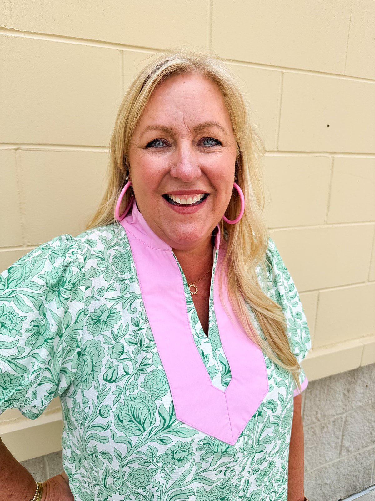 [Hoo Hoops] in Bubble Gum - The Pink Pineapple 850