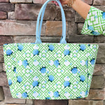 Hydrangea Escape Floral Tote Bag - The Pink Pineapple 850