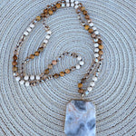 Jenna Natural Stone Necklace in Tan - The Pink Pineapple 850