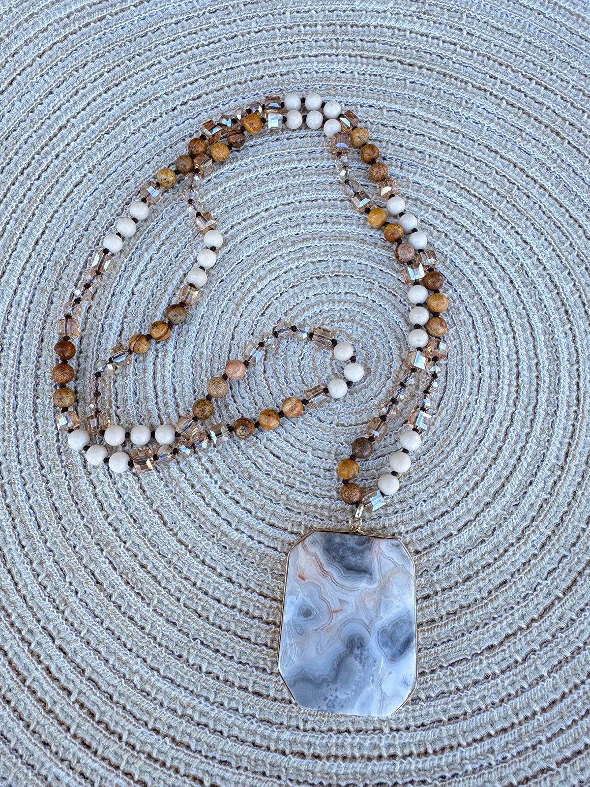 Jenna Natural Stone Necklace in Tan - The Pink Pineapple 850