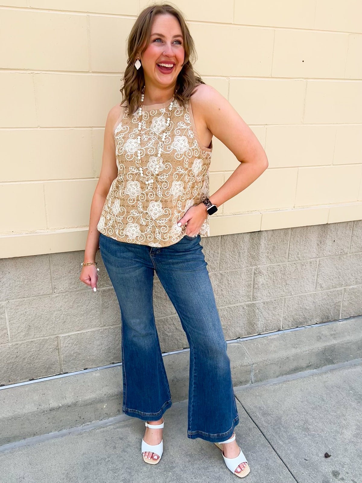 [Judy Blue] Bella High Waisted Petite Flare Tummy Control Jeans - The Pink Pineapple 850