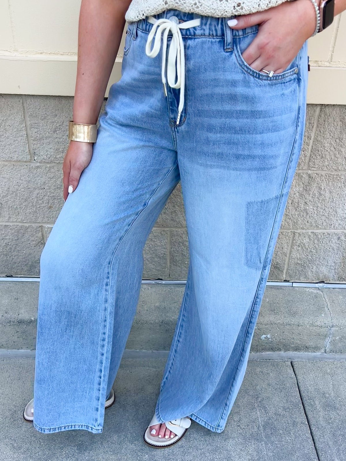 [Judy Blue] Coastal Ease Tie Waist Wide Leg Jeans - The Pink Pineapple 850
