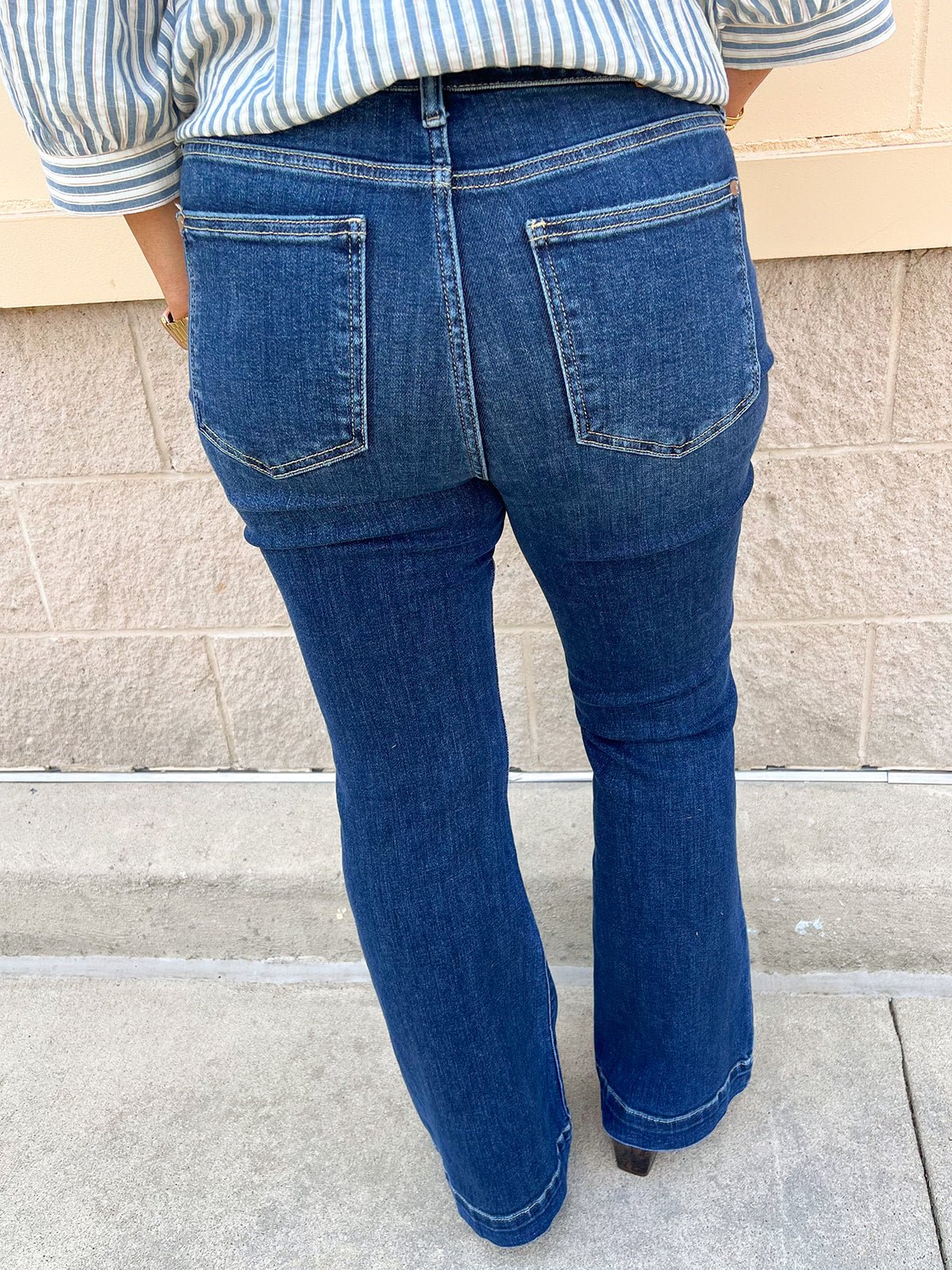 [Judy Blue] Darling Daydream Petite High Rise Jeans - The Pink Pineapple 850