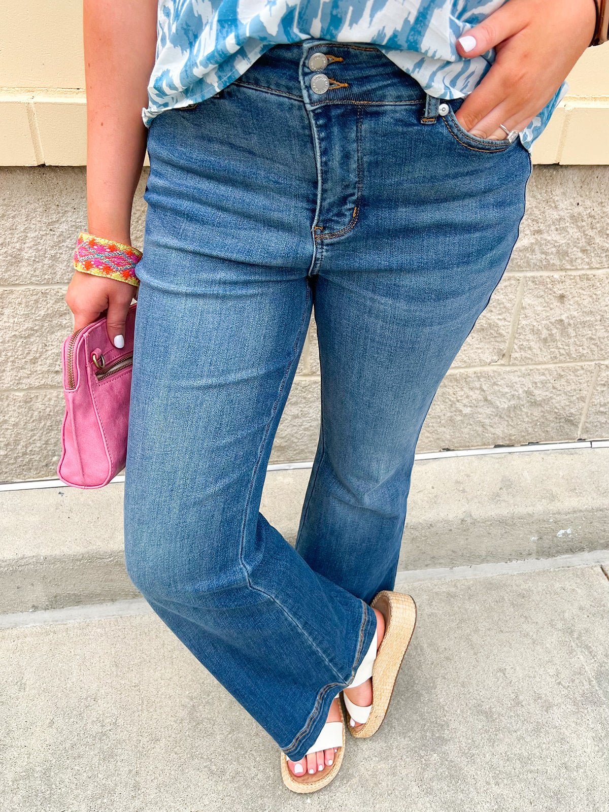 [Judy Blue] Darling Daydream Petite High Rise Jeans - The Pink Pineapple 850