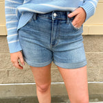 [Judy Blue] Easy Confidence High Rise Shorts - The Pink Pineapple 850