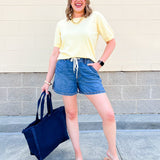 [Judy Blue] HW Featherweight Tie Waist Baggy Shorts - The Pink Pineapple 850