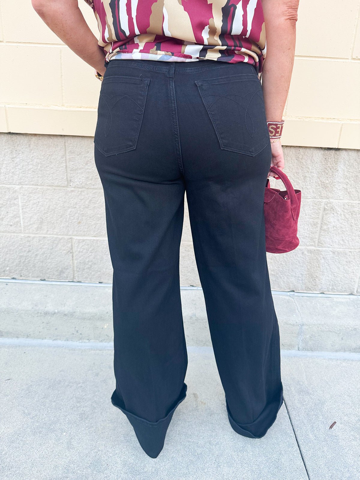 [Judy Blue] Retro Wide Leg Cuffed High Rise Jeans in Black - The Pink Pineapple 850