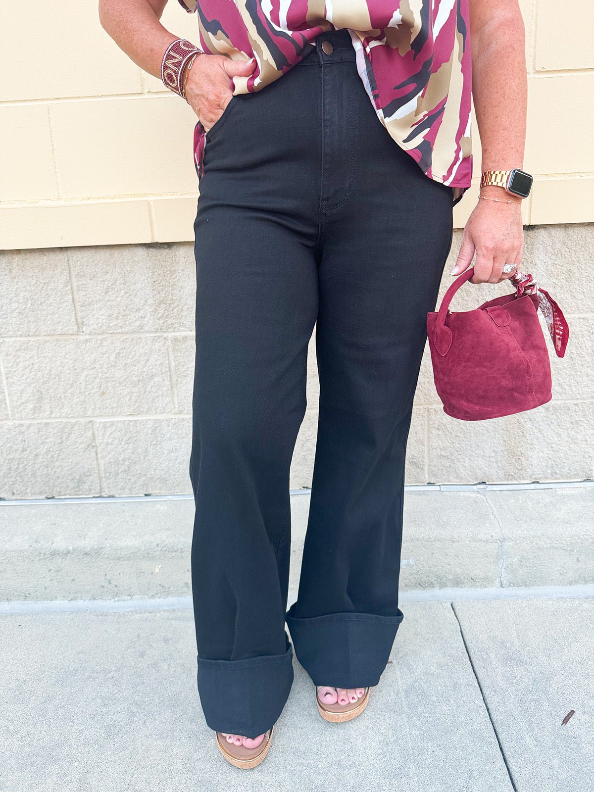 [Judy Blue] Retro Wide Leg Cuffed High Rise Jeans in Black - The Pink Pineapple 850