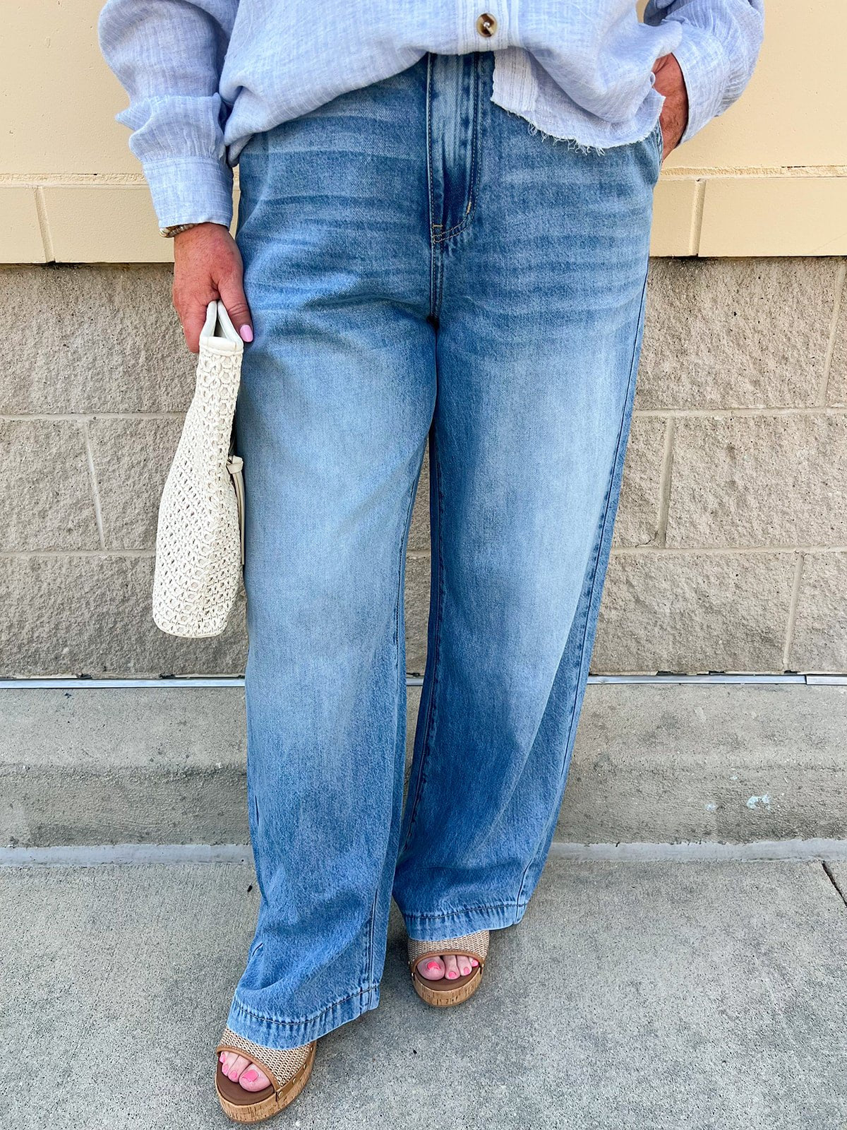 [Judy Blue] Rise & Ease High - Waisted Jeans - The Pink Pineapple 850