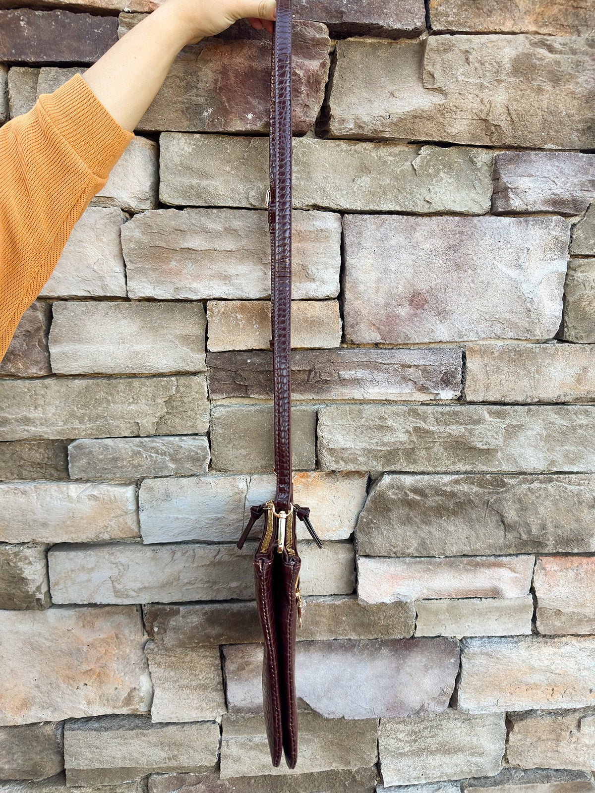 Judy Crossbody in Chocolate - The Pink Pineapple 850