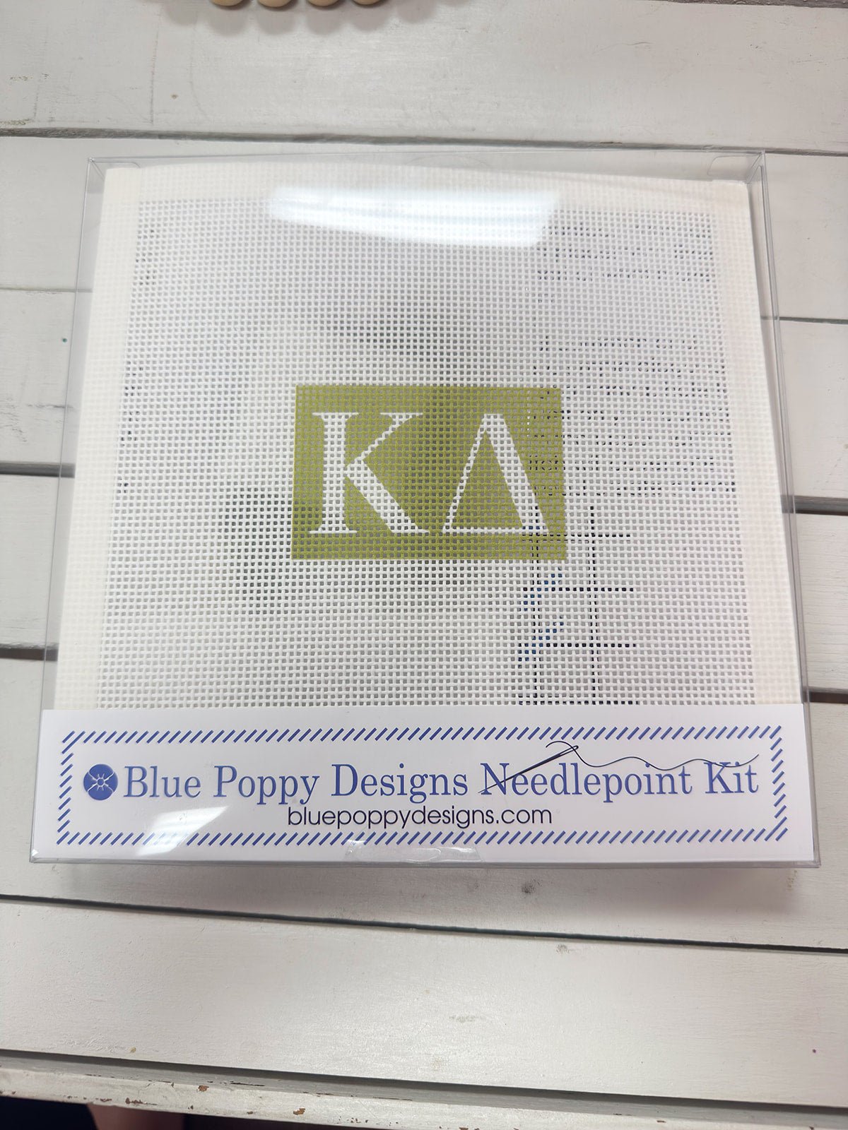 Kappa Delta 3x2 Needlepoint Kit - The Pink Pineapple 850