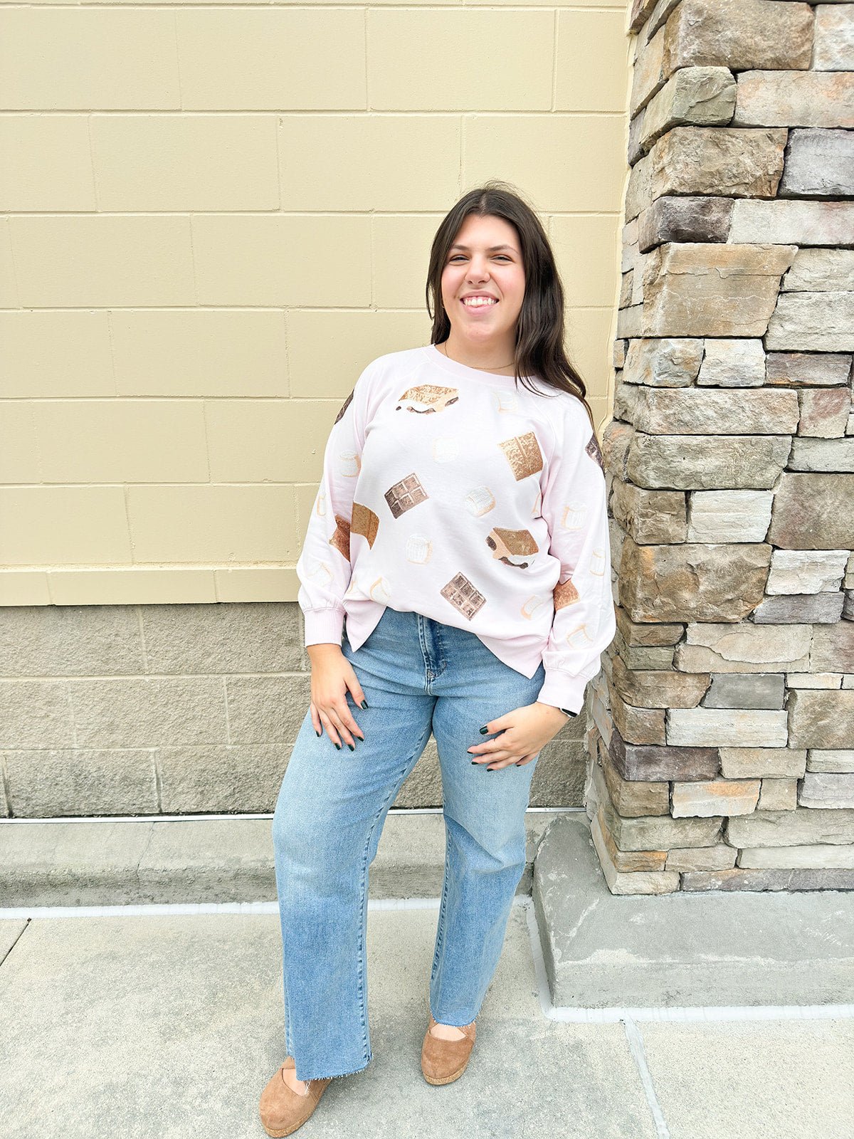 Katie Smores Sweatshirt - The Pink Pineapple 850