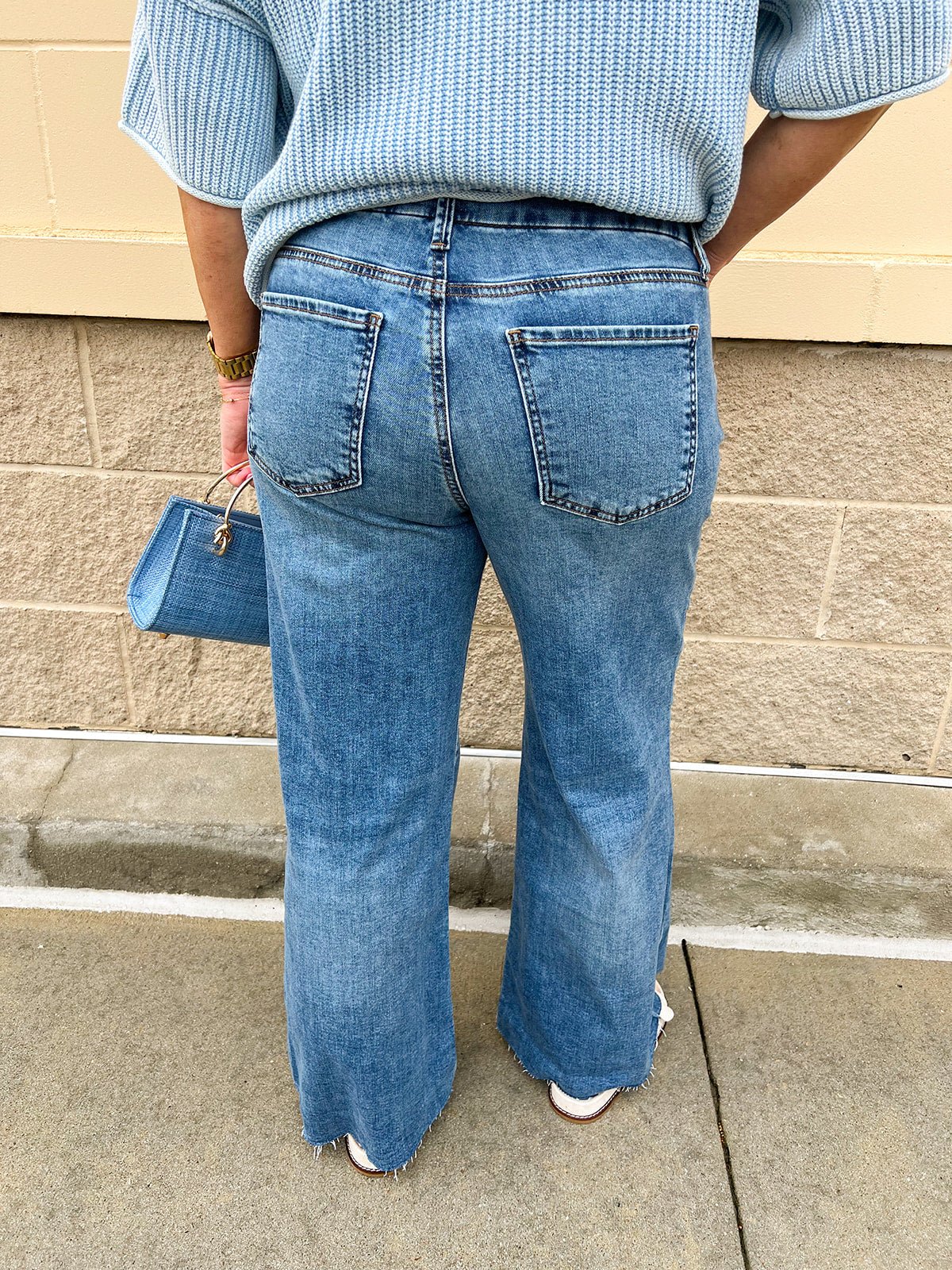 [Kut from the Kloth] Meg High Rise Wide Leg in Regent - The Pink Pineapple 850