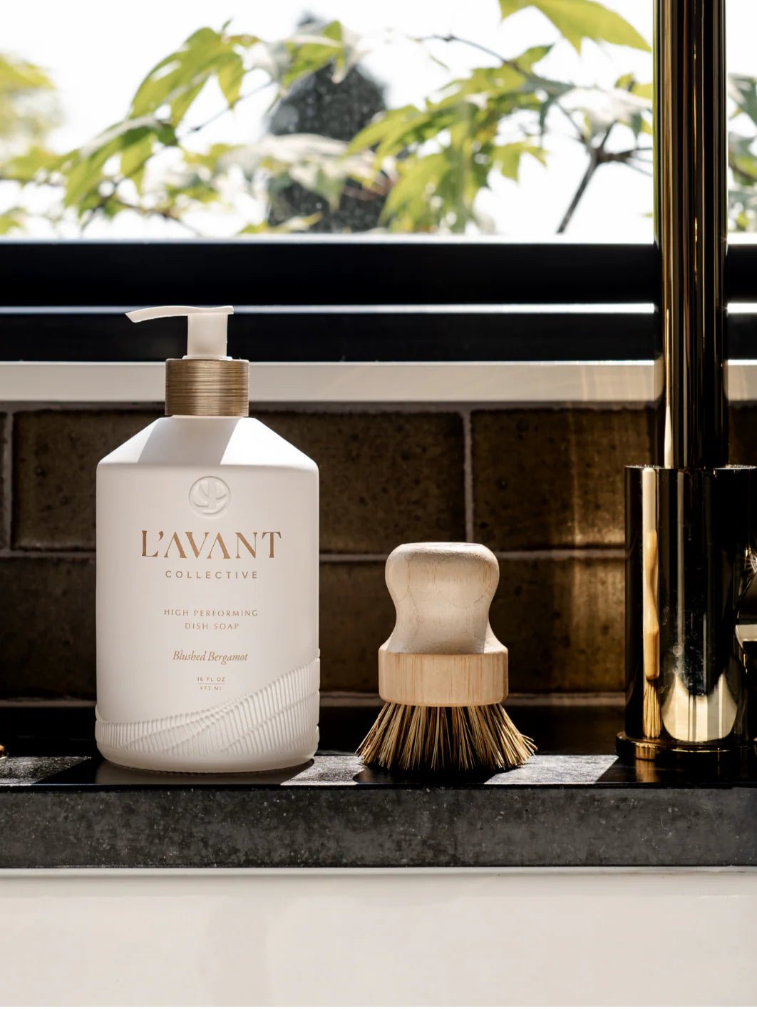 [L'AVANT] Blushed Bergamot Dish Soap - The Pink Pineapple 850