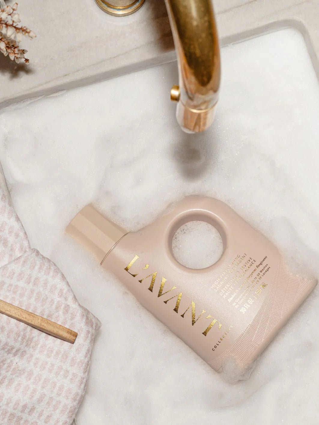 [L'AVANT] Blushed Bergamot Laundry Detergent - The Pink Pineapple 850