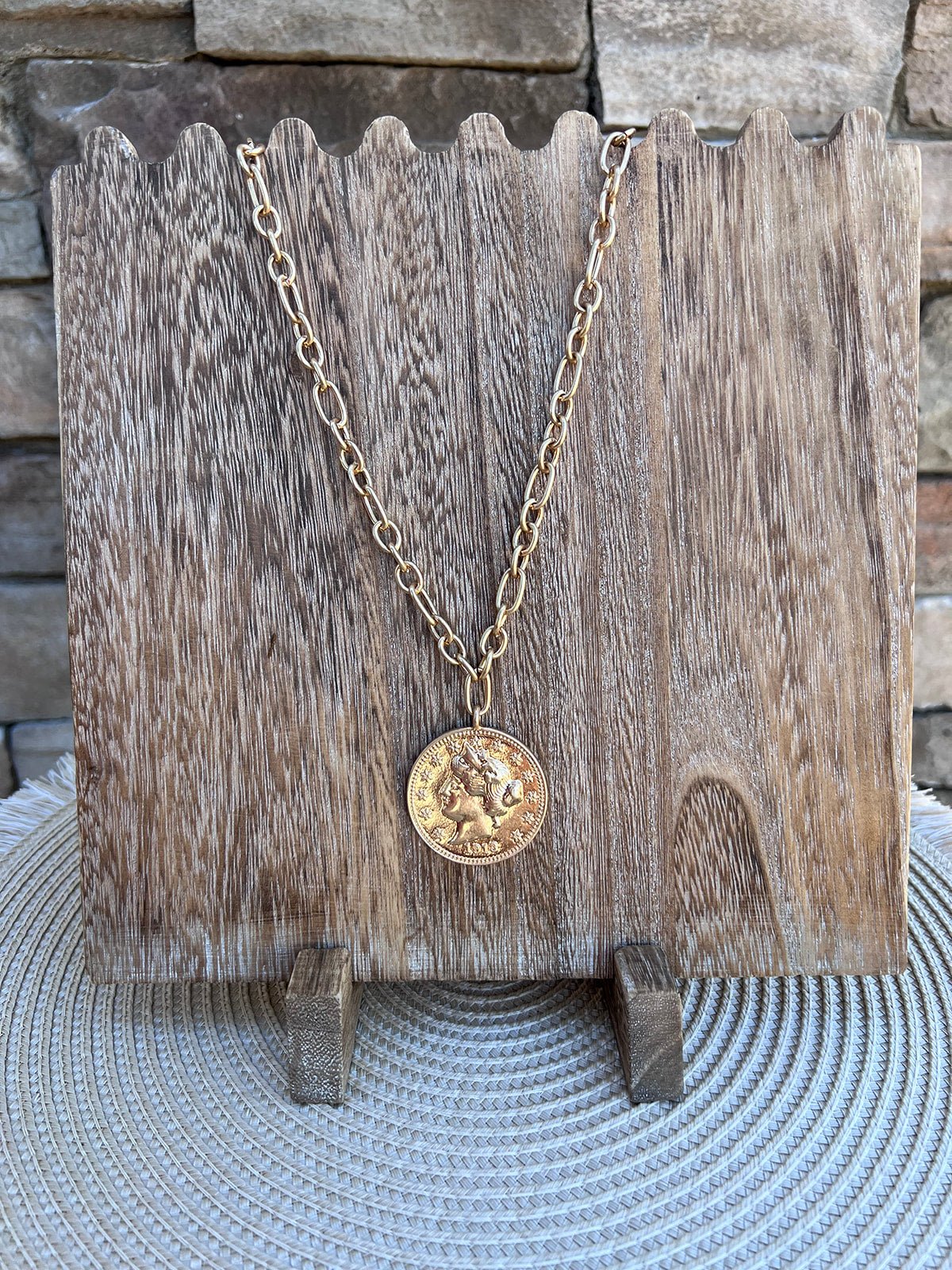 Liberty Head Coin Pendant Necklace - The Pink Pineapple 850