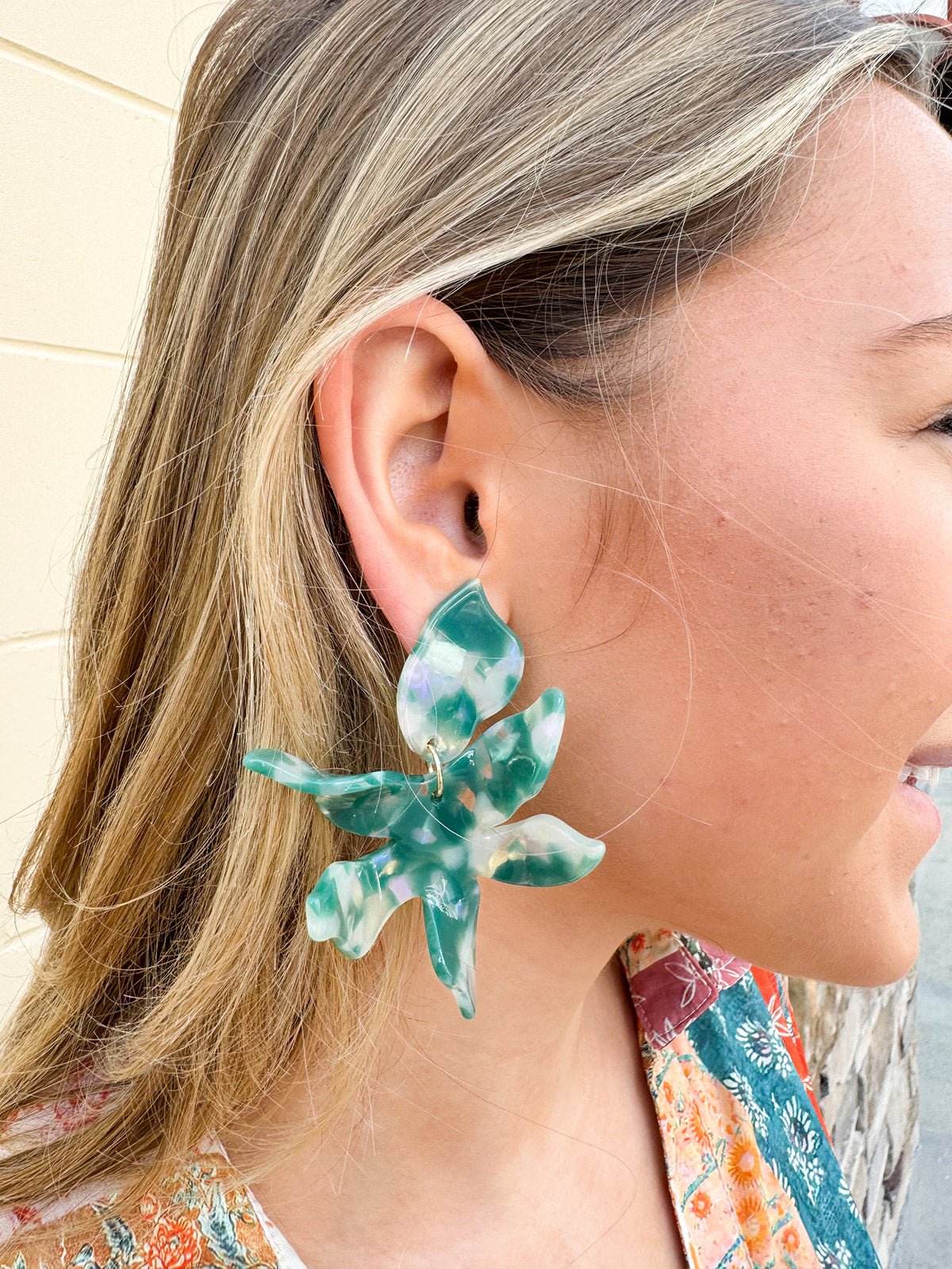 [LINNY CO] Flora Alpine Green Earrings - The Pink Pineapple 850