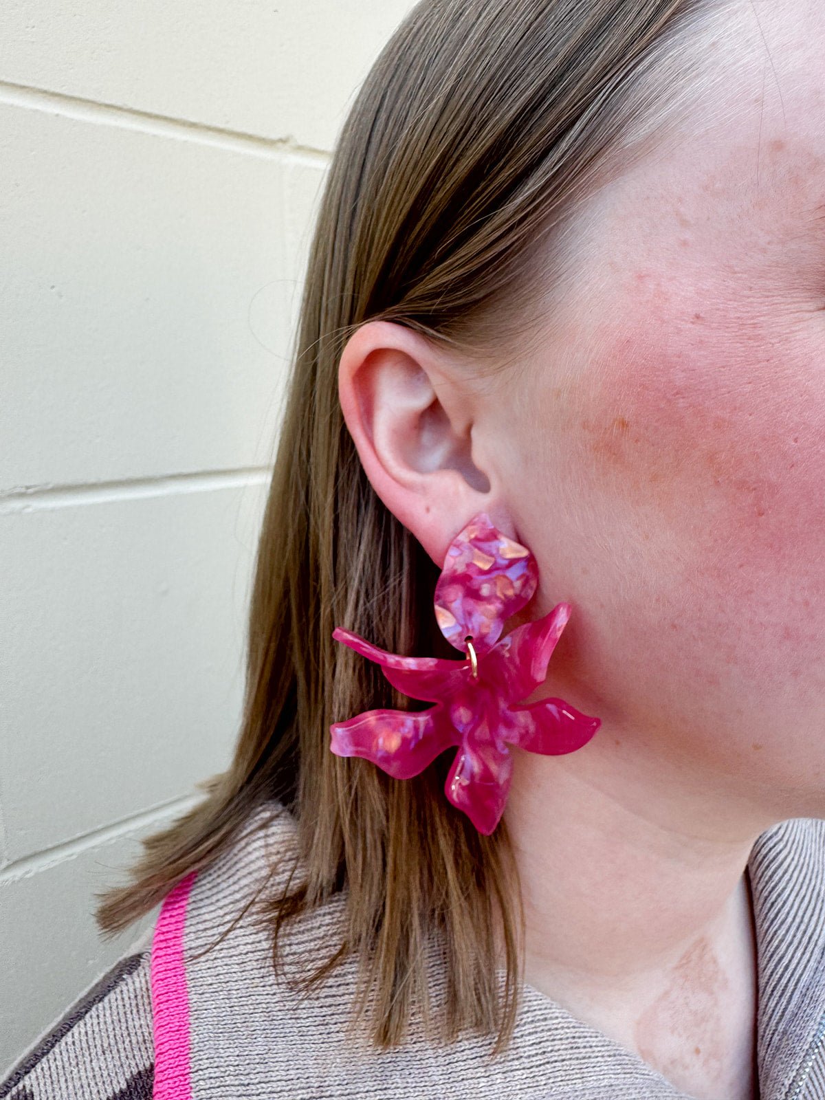 [LINNY CO] Flora Azalea Pink Earrings - The Pink Pineapple 850