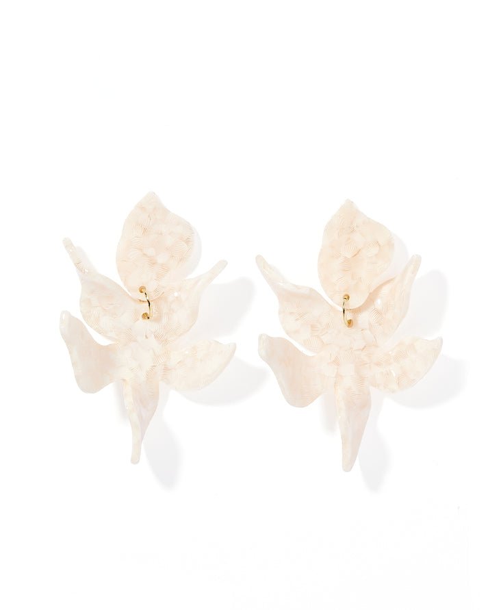 [LINNY CO] Flora White Shell Earrings - The Pink Pineapple 850