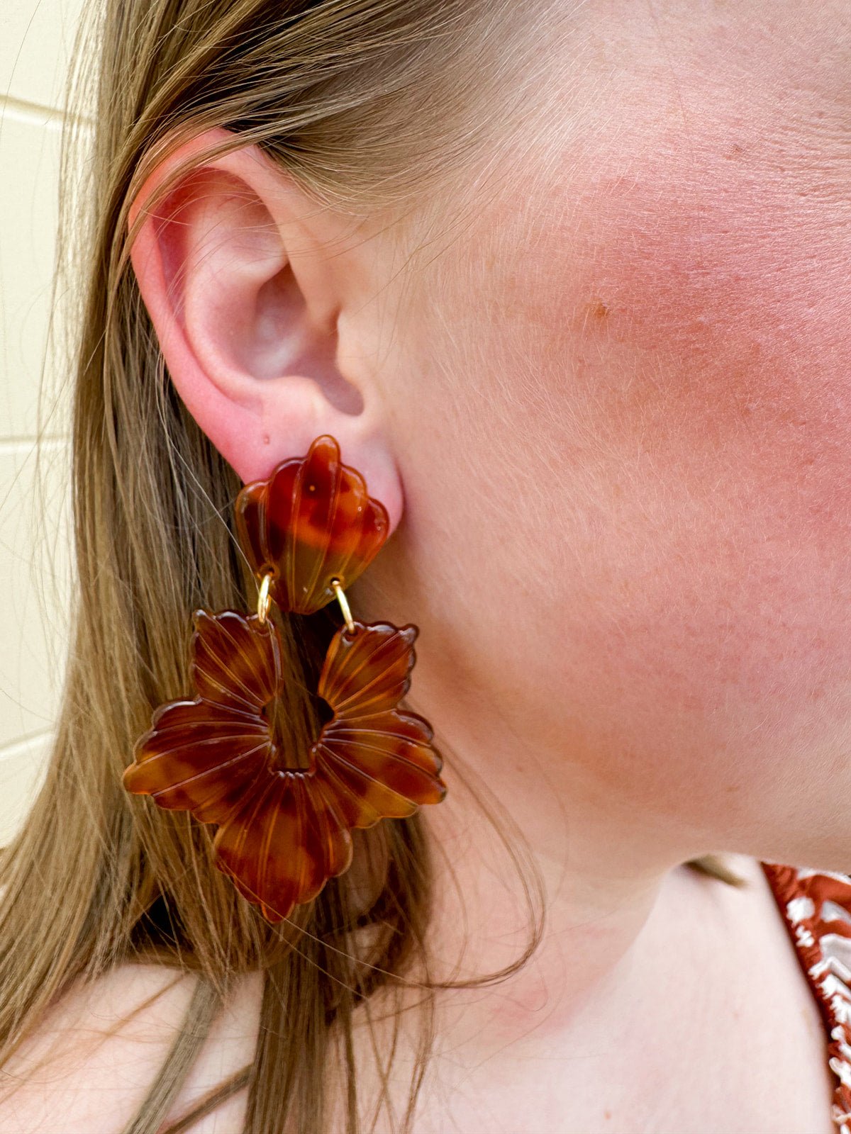 [LINNY CO] Michelle Caramel Earrings - The Pink Pineapple 850