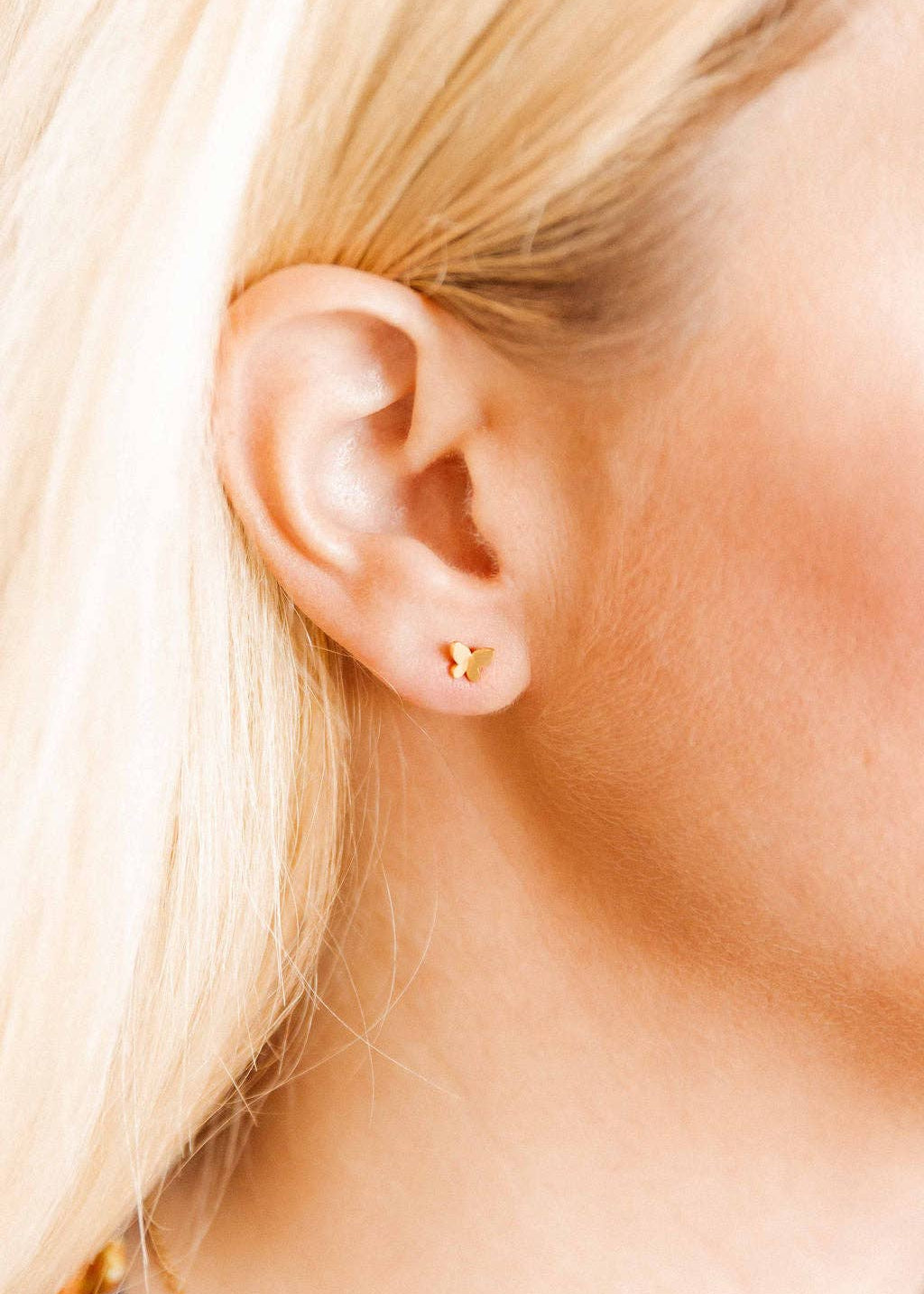 [Linny Co] Screwback Stud Earrings - Billie Butterfly Gold - The Pink Pineapple 850