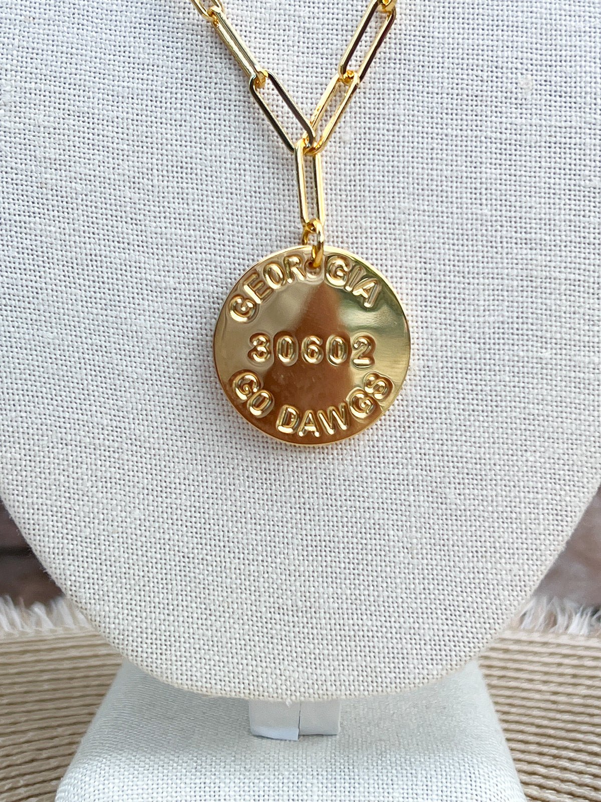 [Lisi Lerch] College Tag Charm Necklace – University of Georgia - The Pink Pineapple 850