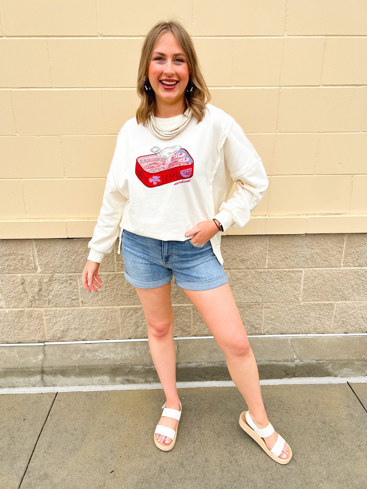 Little Sardine Sweatshirt - The Pink Pineapple 850