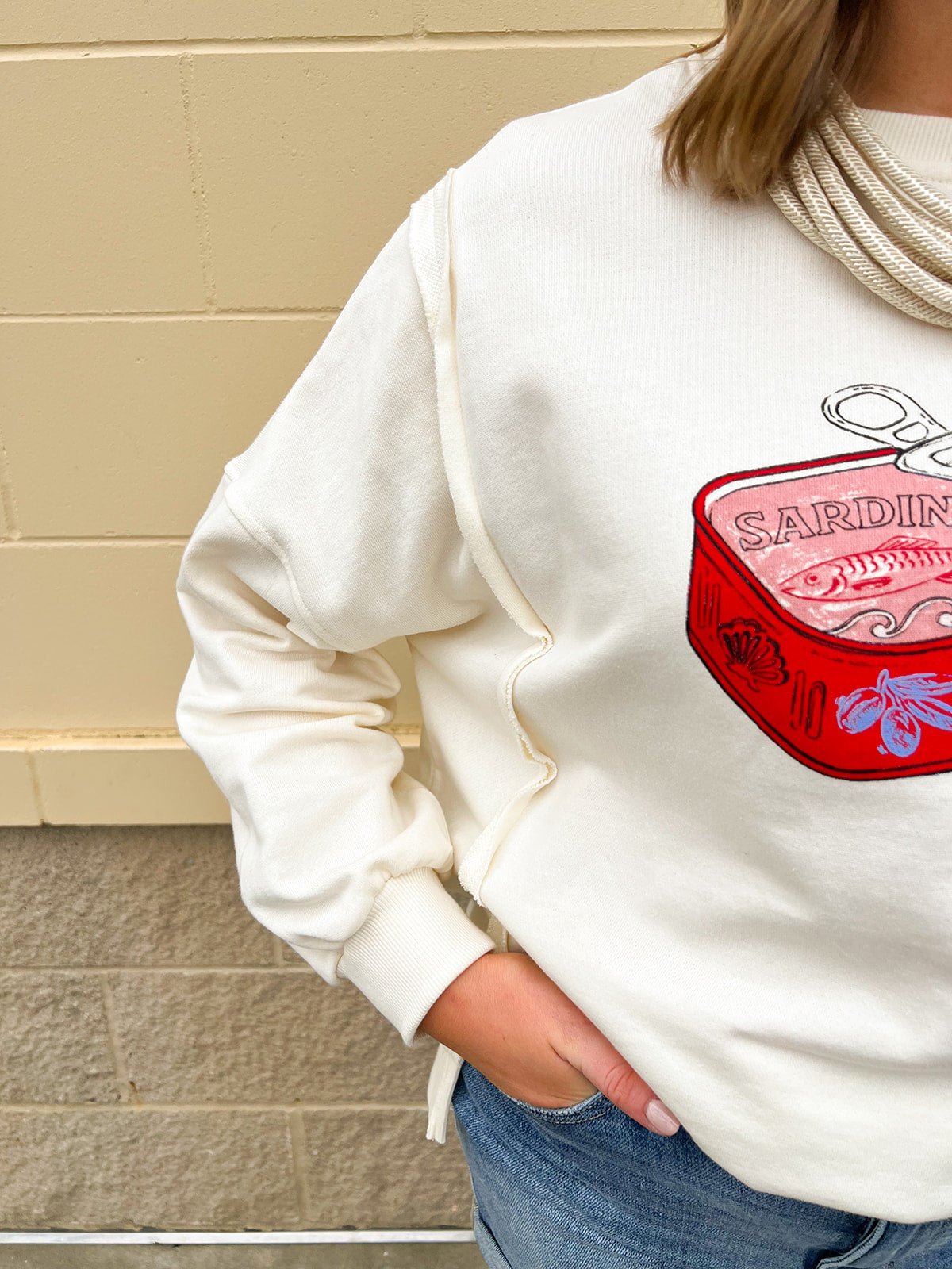 Little Sardine Sweatshirt - The Pink Pineapple 850