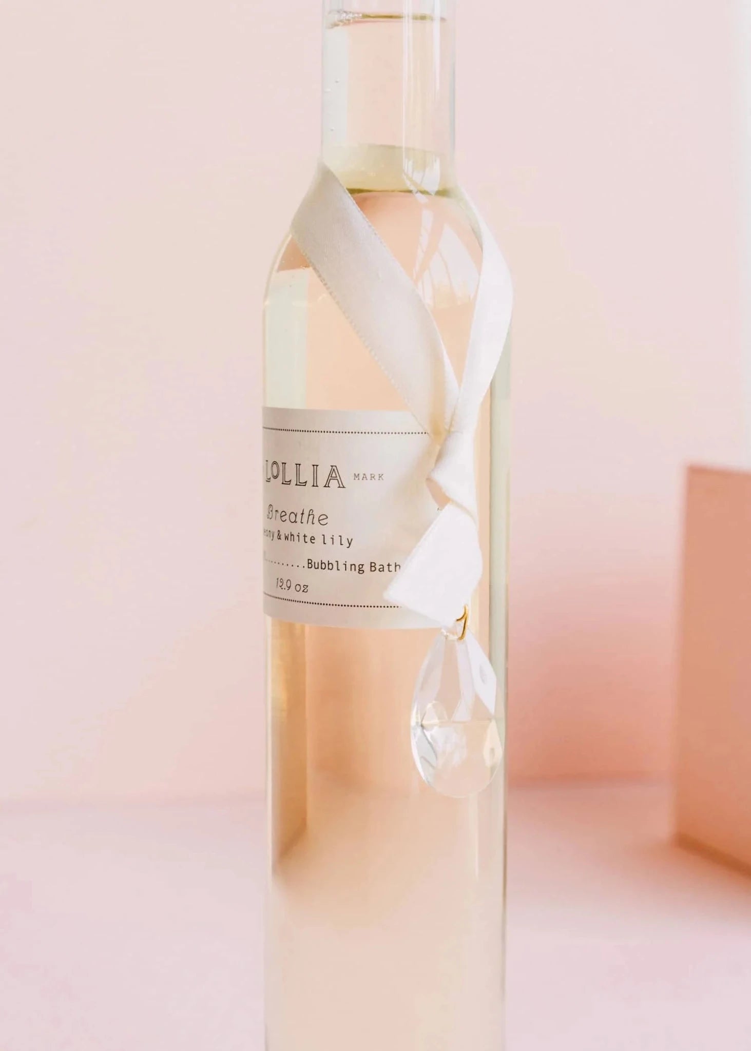 [Lollia] Breathe Bubble Bath - The Pink Pineapple 850