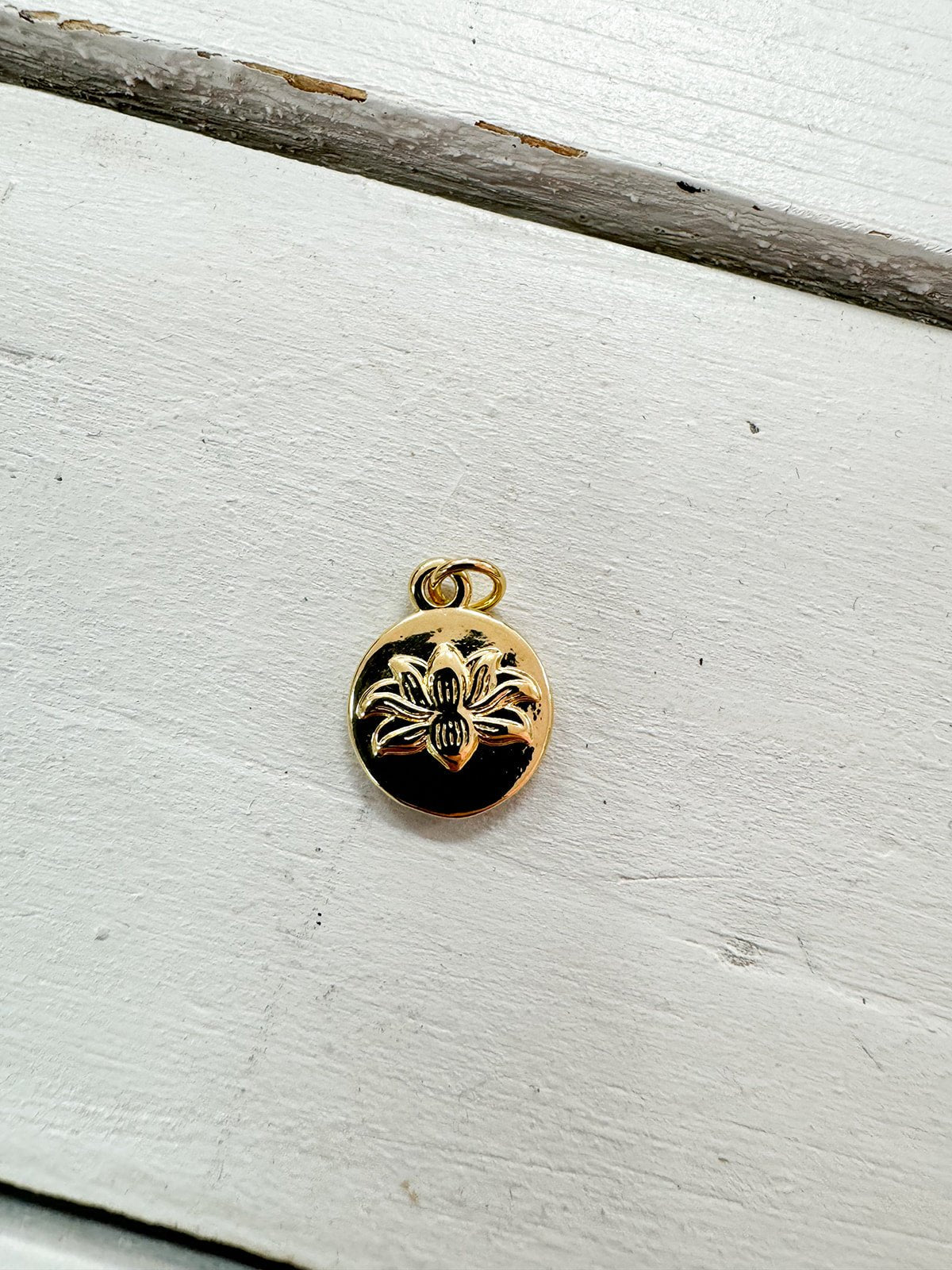 Lotus Flower Coin Charm - The Pink Pineapple 850