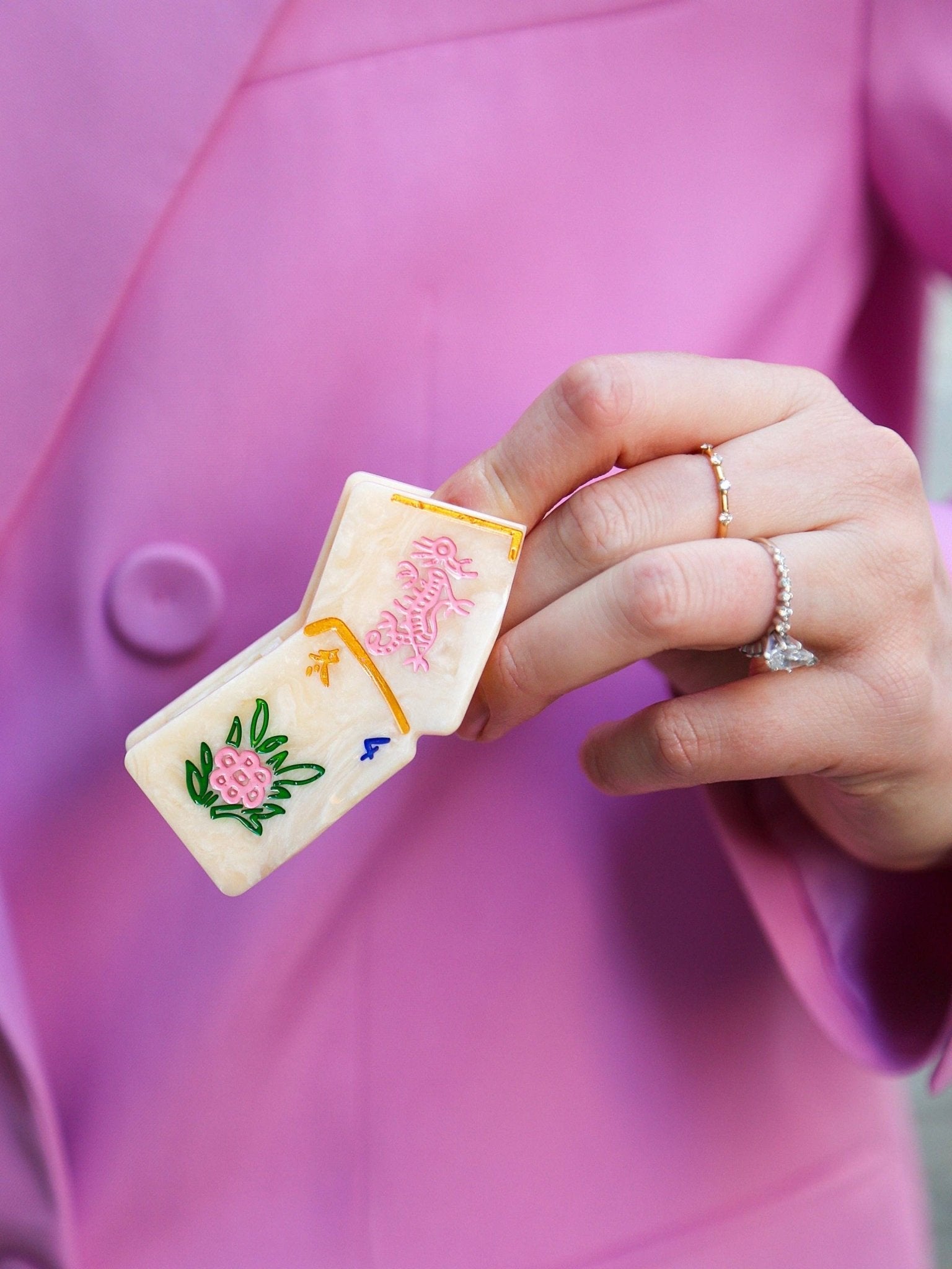 Lucky Bloom hand - Painted Mahjong Tile Claw Clip - PREORDER - The Pink Pineapple 850