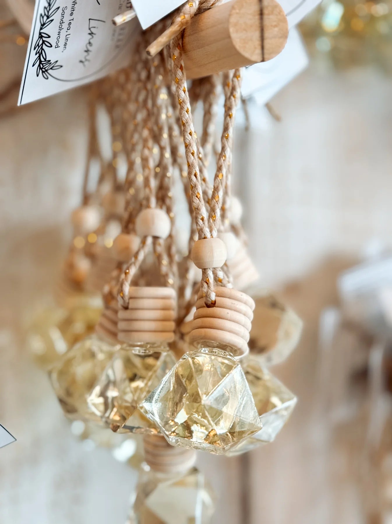 Luxe Linens Car Diffuser - The Pink Pineapple 850