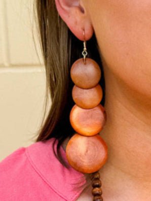 Macie Wooden Disk Earrings - The Pink Pineapple 850