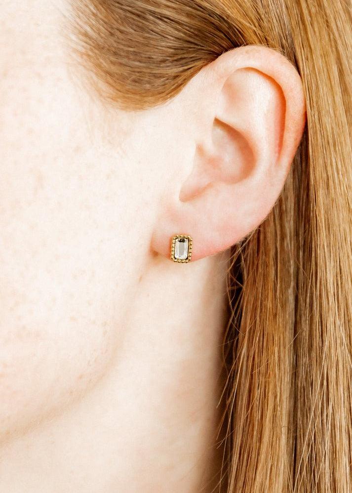 Madison Clear Rectangular Stud Earrings - The Pink Pineapple 850